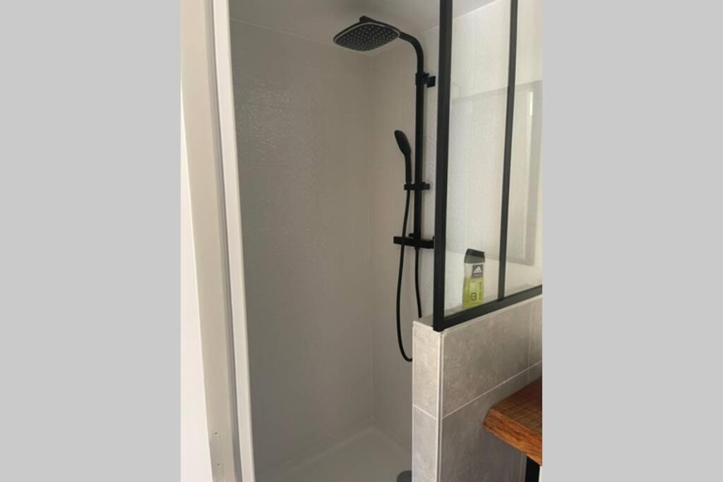Studio Collobrieres Vue Sur Village Ngoại thất bức ảnh